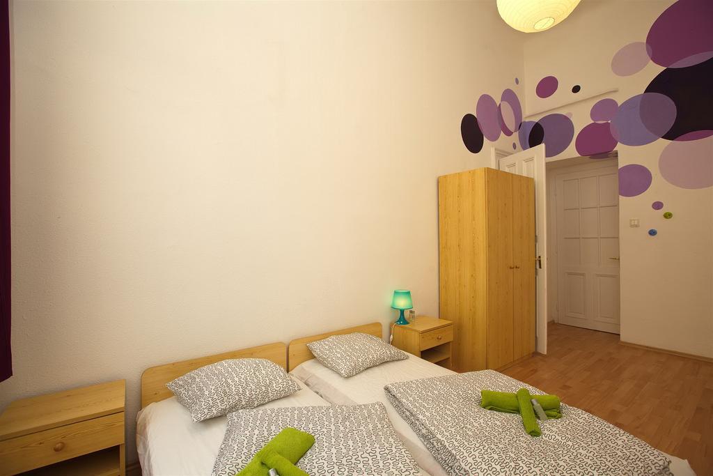 Westend Minihotel Budapeşte Oda fotoğraf